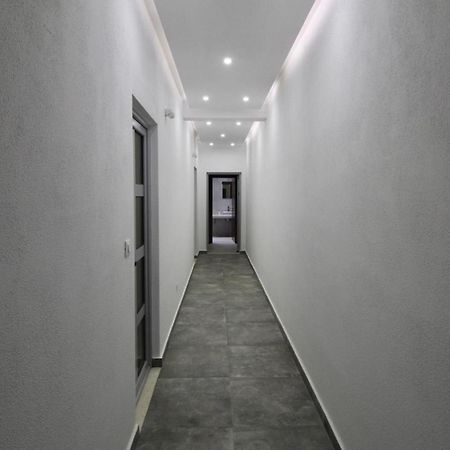 Apartments Komina Утьеха Экстерьер фото