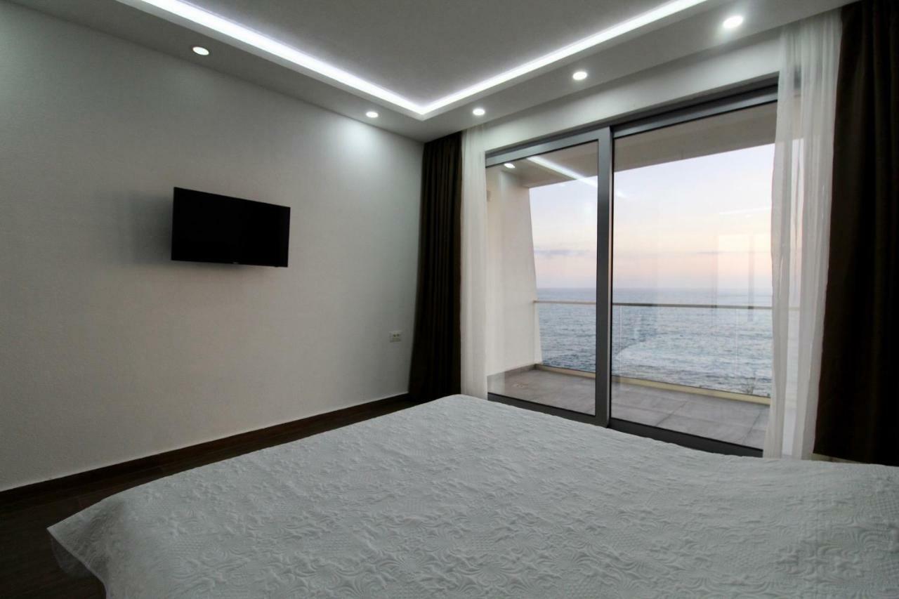 Apartments Komina Утьеха Экстерьер фото