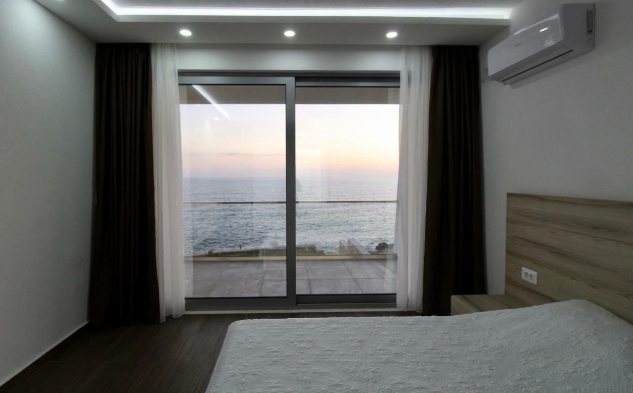 Apartments Komina Утьеха Экстерьер фото